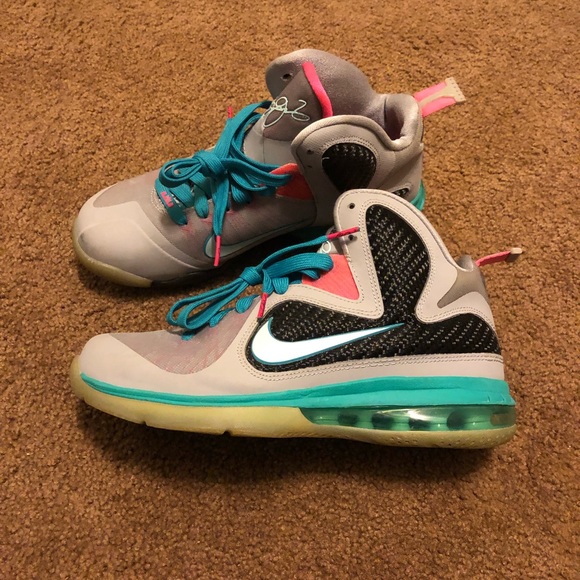LeBron James “south beach” - Picture 3 of 4